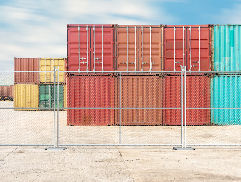 Cerca temporária com elos de corrente