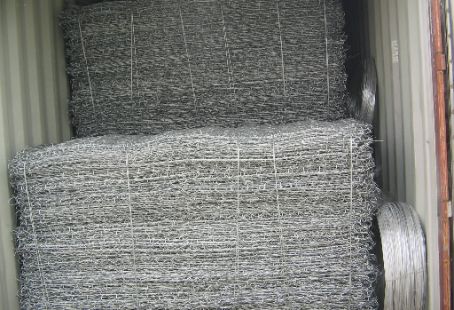 Caixa de gabião hexagonal