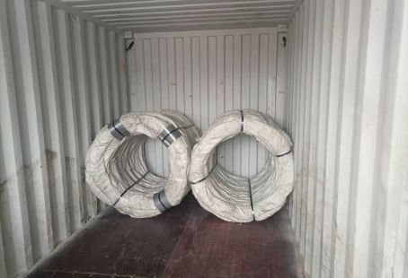 Arame farpado concertina